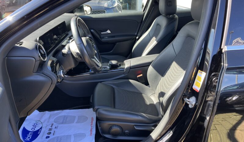 Mercedes A pieno