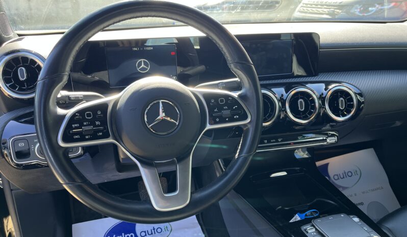 Mercedes A pieno