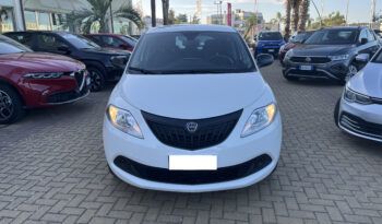 Lancia Ypsilon pieno
