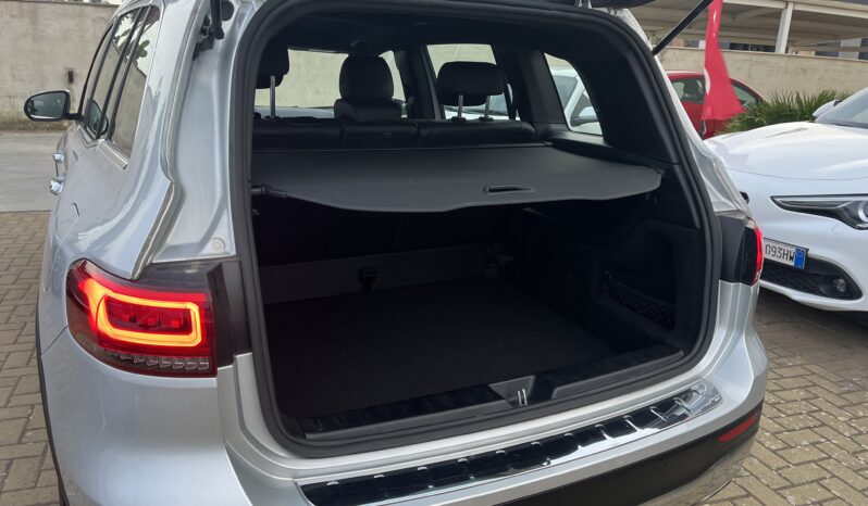 Mercedes GLB pieno